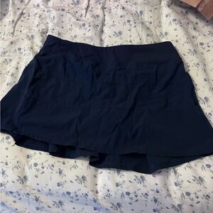Lululemon navy blue xl tennis skirt with shorts